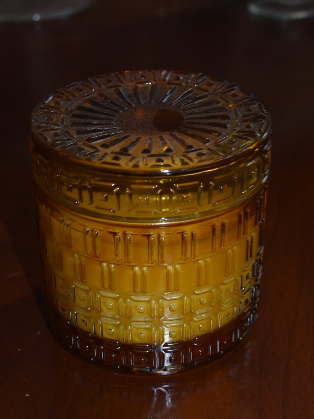Pier 1 Imports 2-Wick Candle - Harvest Apple